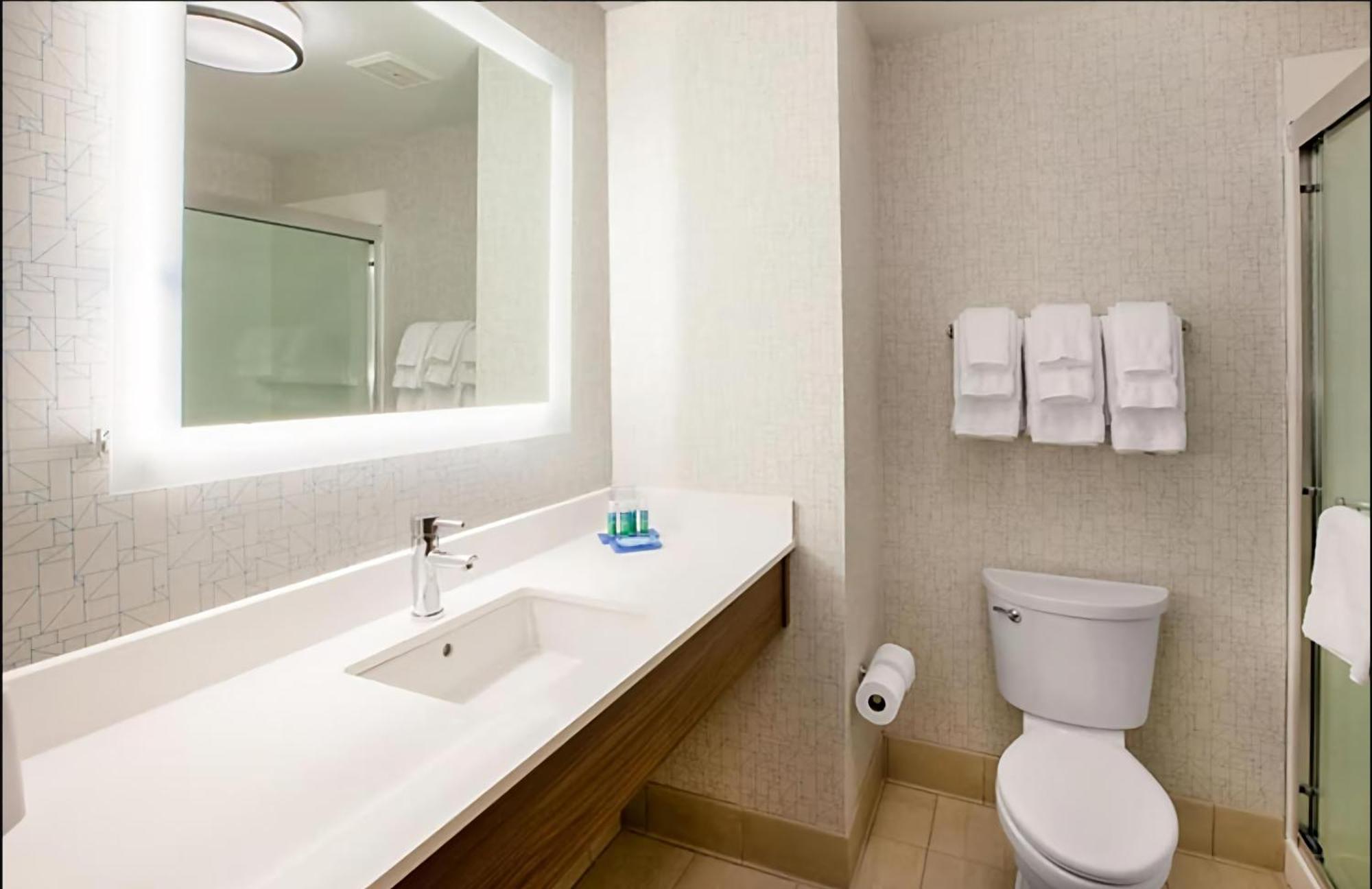 Holiday Inn Express - Minneapolis West - Plymouth By Ihg Exterior photo