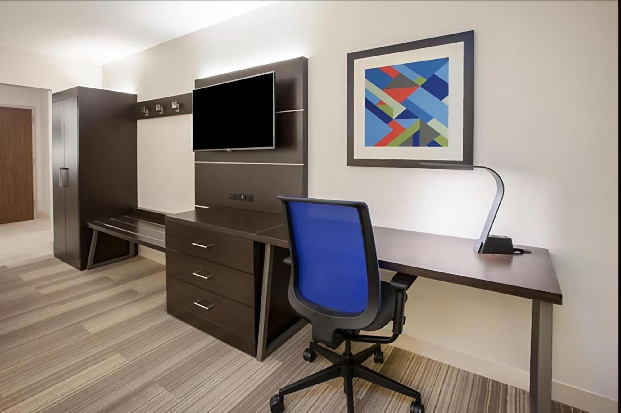 Holiday Inn Express - Minneapolis West - Plymouth By Ihg Exterior photo